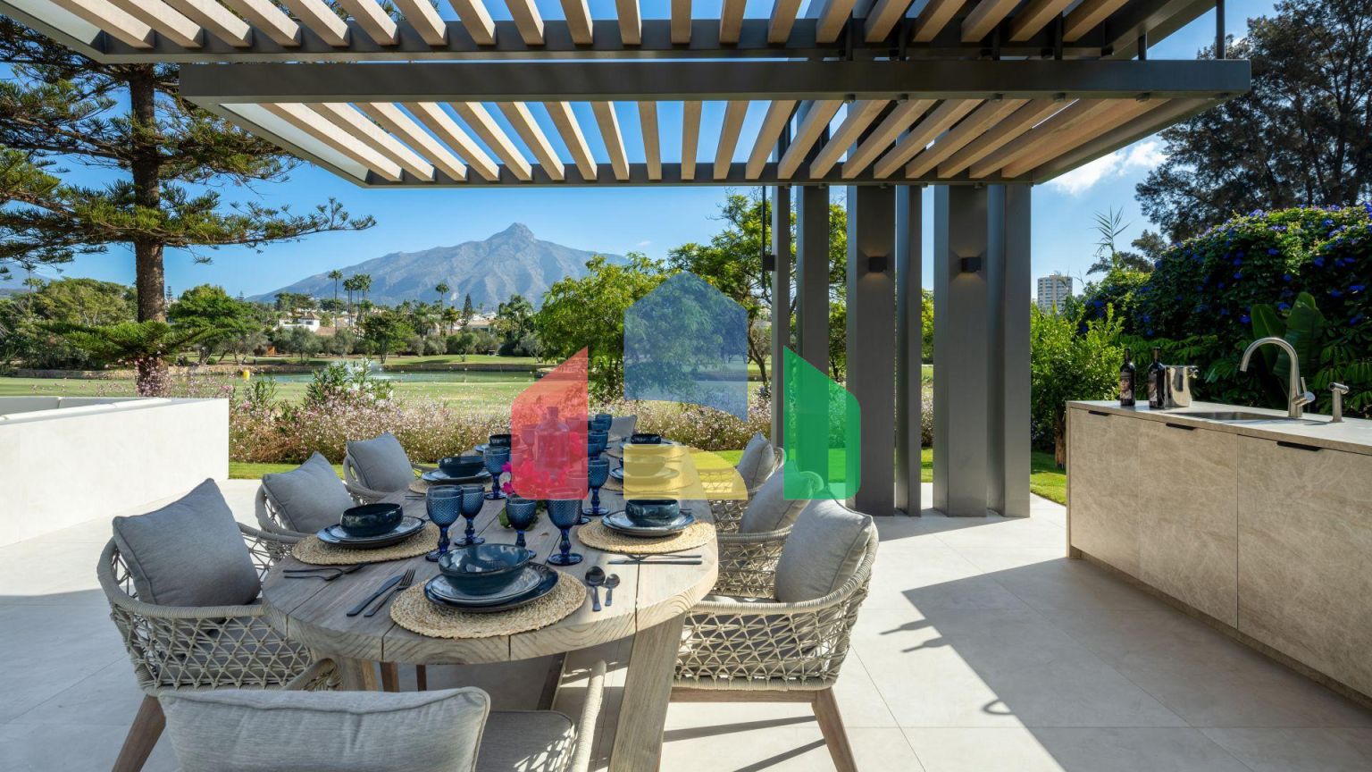 Удивительная Роскошная Вилла в Las Brisas del Golf, Марбелья