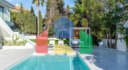 Современная роскошь встречается с андалузским очарованием на востоке Марбельи