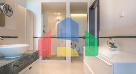 Великолепный таунхаус в роскошной урбанизации в Сьерра-Бланке