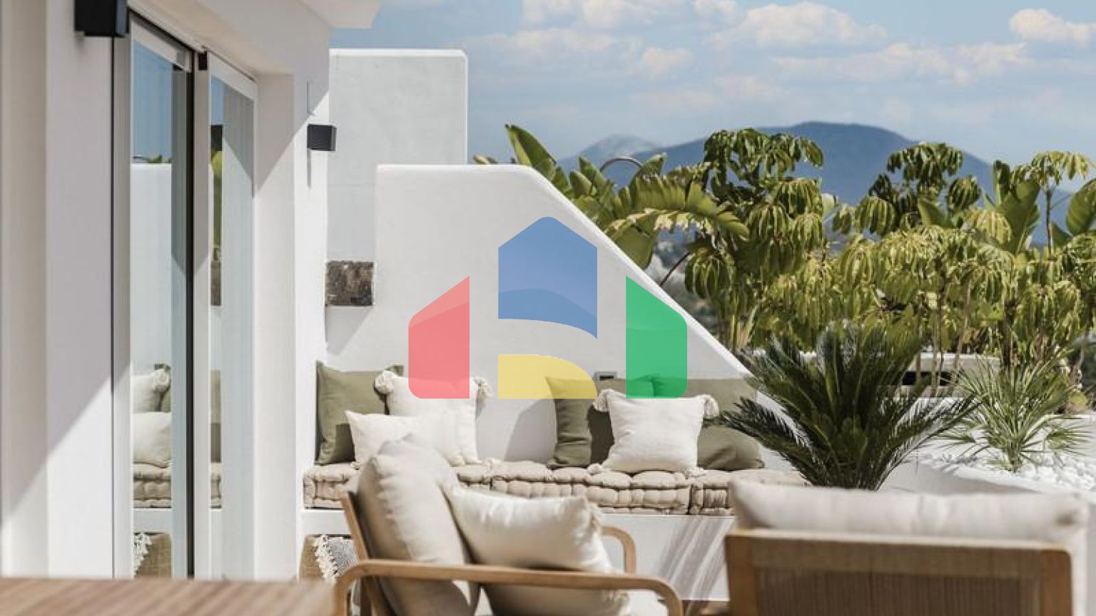 Дизайнерские апартаменты в самом сердце Новой Андалусии