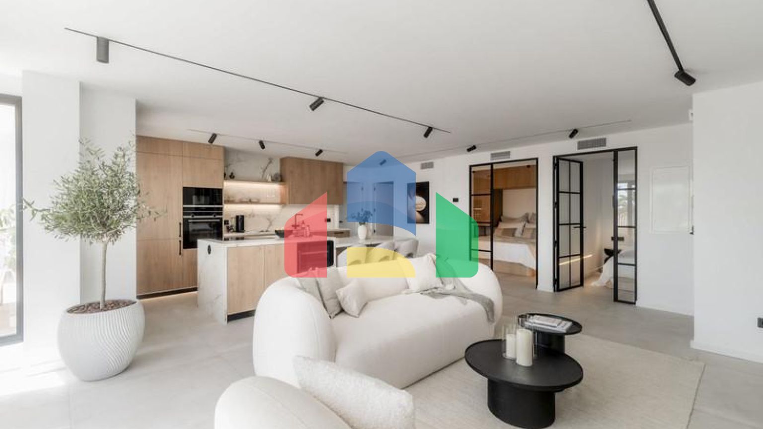 Дизайнерские апартаменты в самом сердце Новой Андалусии