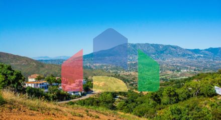 Великолепная вилла с видом на море в районе Ла Майрена, Марбелья