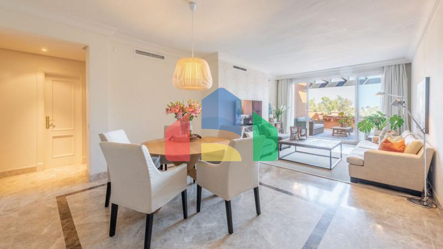 Пентхаус в Новой Андалусии Пентхаус в Новой Андалусии