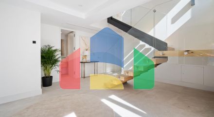 Впечатляющая вилла с 4 спальнями, расположенная в районе Рио Реал, Марбелья