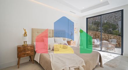 Впечатляющая вилла с 4 спальнями, расположенная в районе Рио Реал, Марбелья