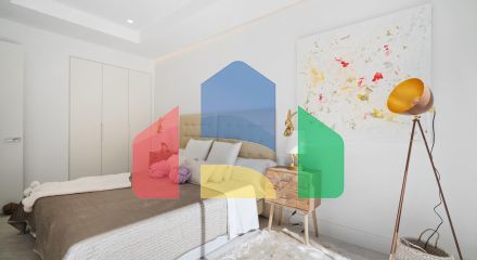 Впечатляющая вилла с 4 спальнями, расположенная в районе Рио Реал, Марбелья