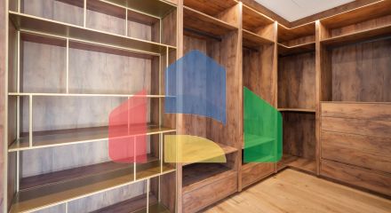 Впечатляющая вилла с 4 спальнями, расположенная в районе Рио Реал, Марбелья