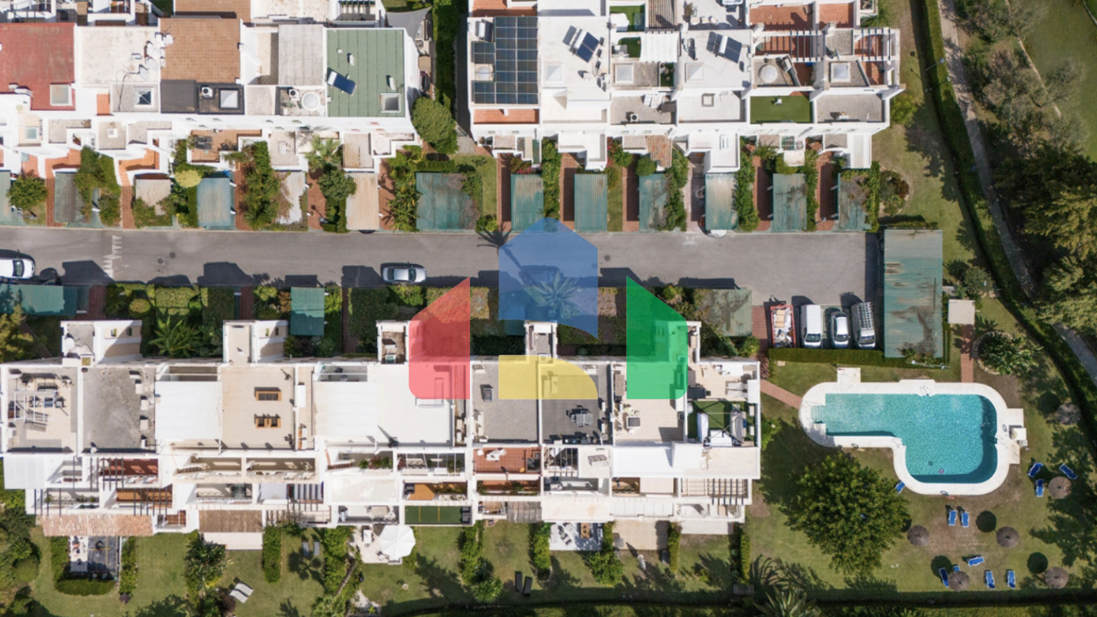 Изысканный 3х комнатный апартамент на первом этаже