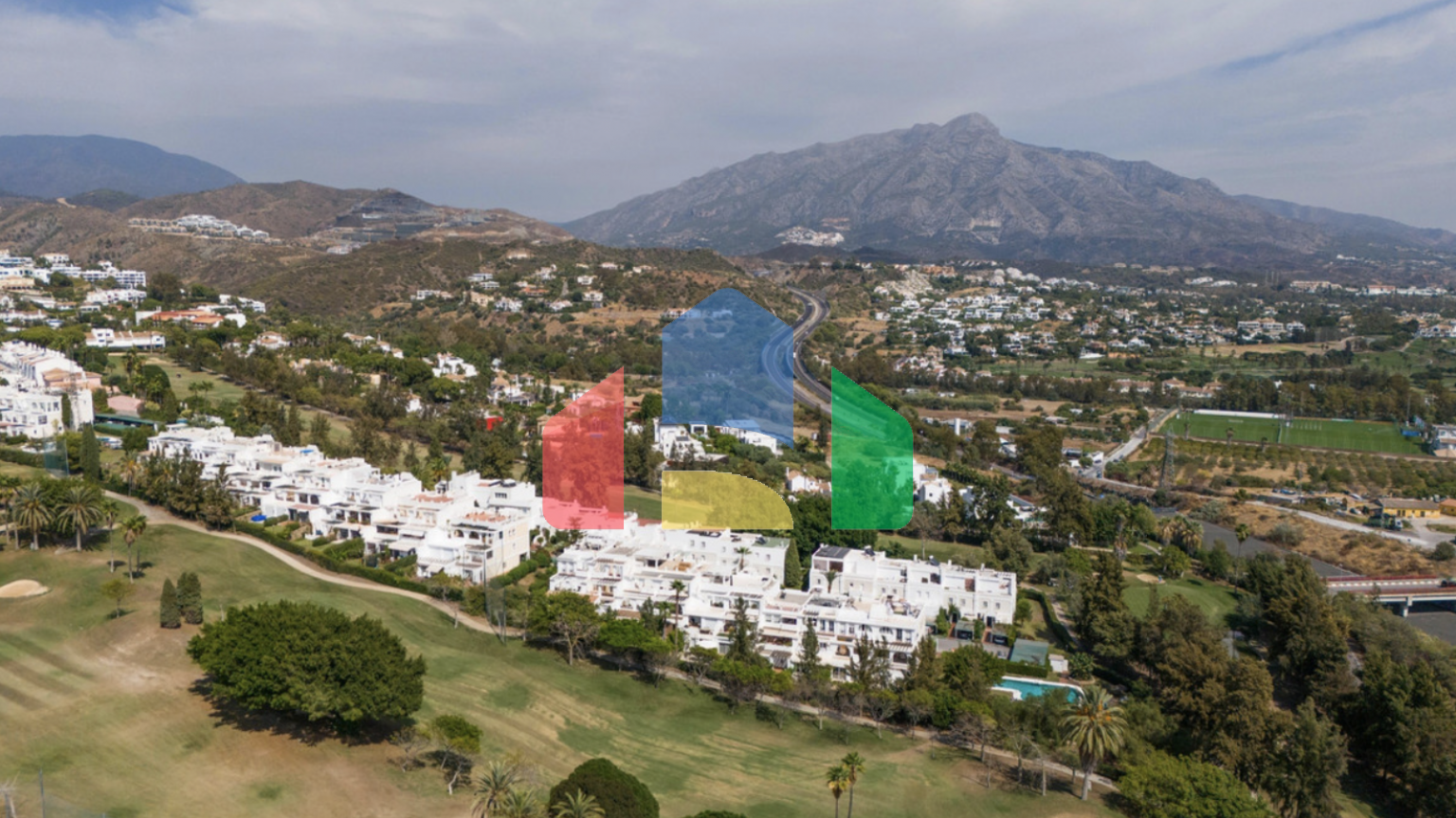 Изысканный 3х комнатный апартамент на первом этаже