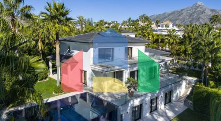 Вилла на первой линии гольфа в Нуэва-Андалусия Вилла на первой линии гольфа в Нуэва-Андалусия