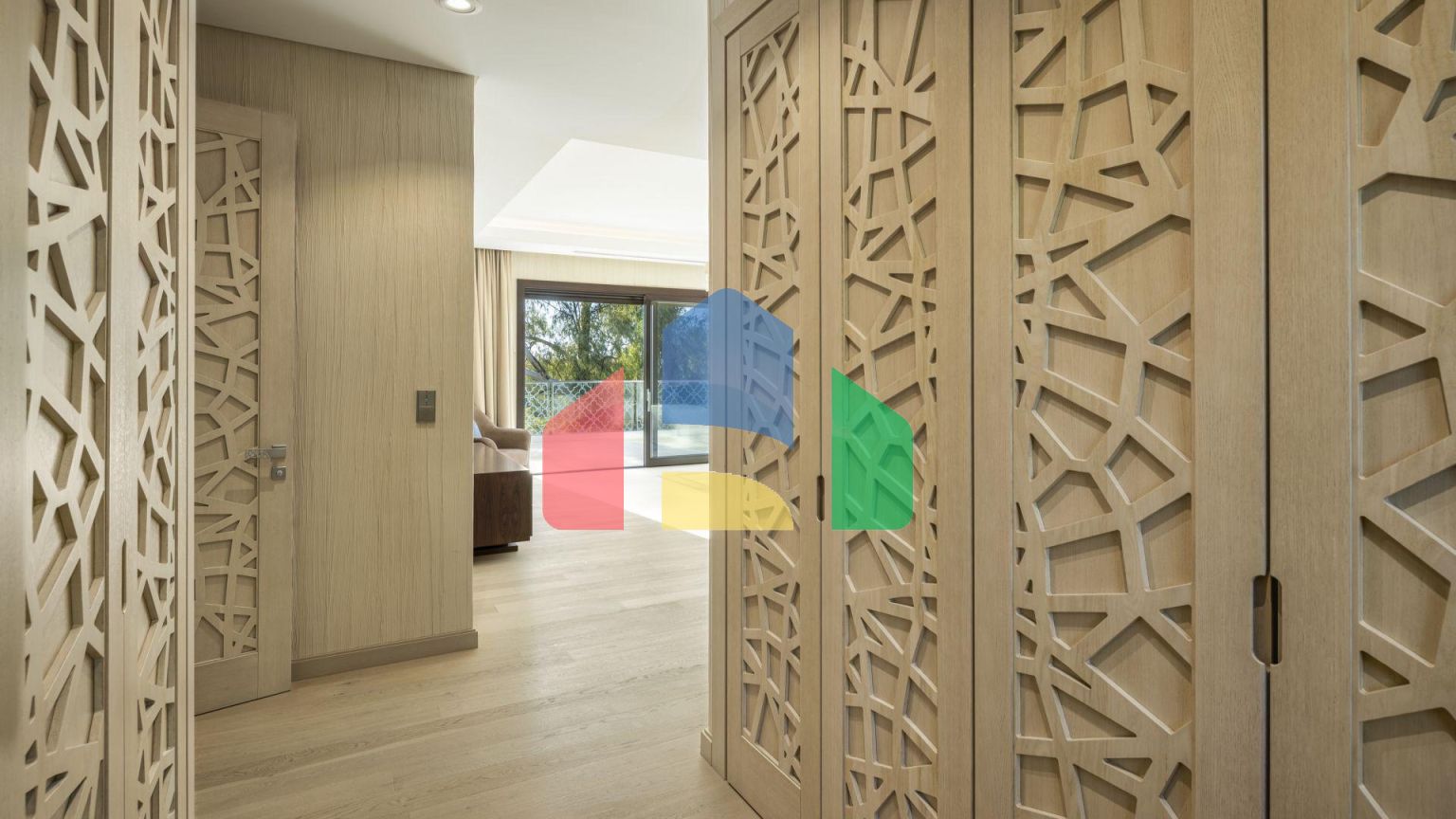 Вилла на первой линии гольфа в Нуэва-Андалусия