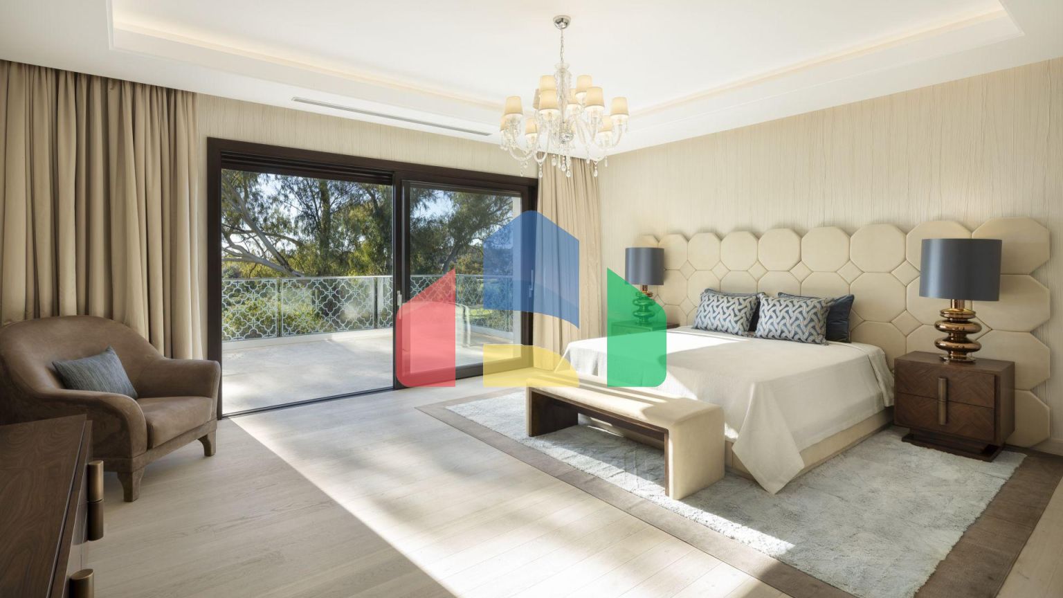 Вилла на первой линии гольфа в Нуэва-Андалусия