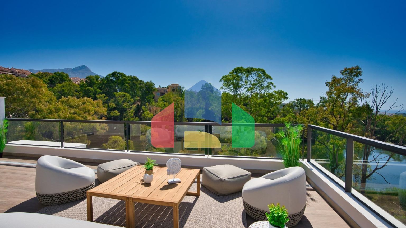 НОВЫЙ ЖИЛОЙ КОМПЛЕКС В НУЭВА АНДАЛУСИЯ, МАРБЕЛЬЯ