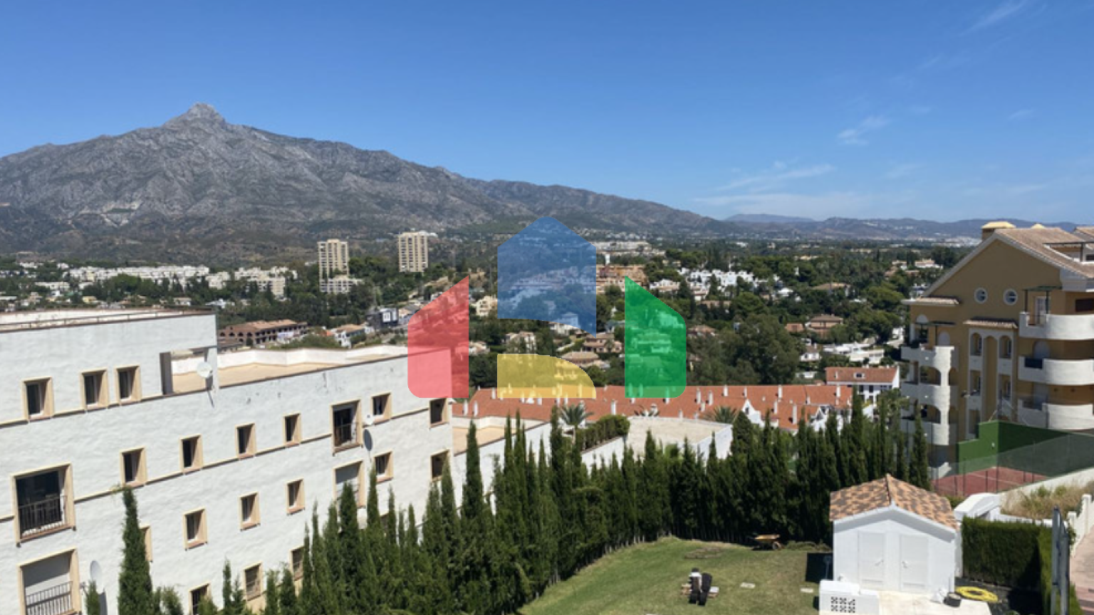 Квартира с 1 Спальней в «Golden Banus» Рядом с Пуэрто-Банус