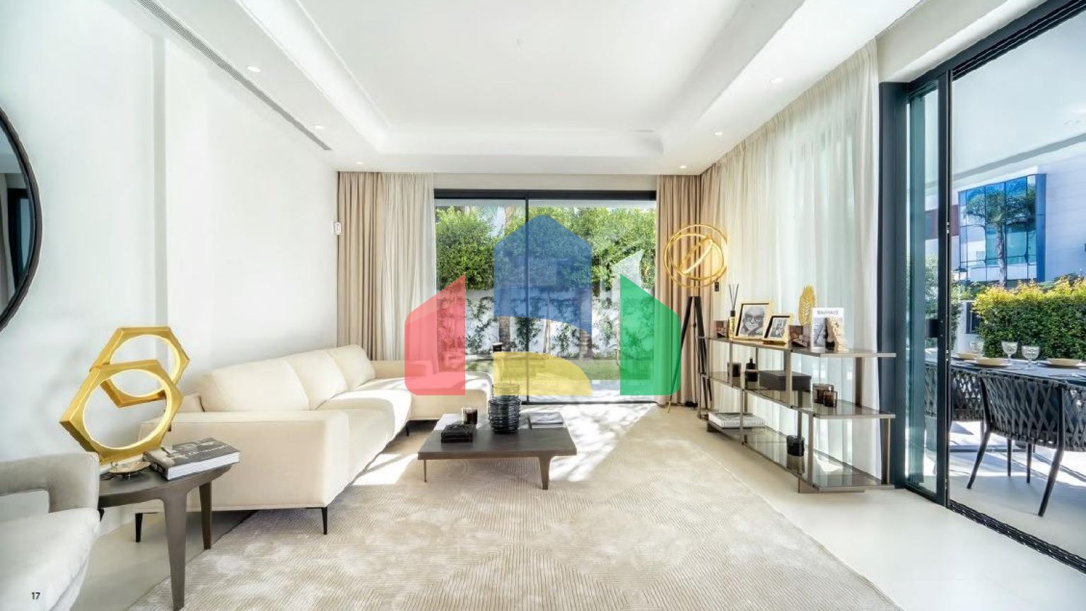 Роскошная современная вилла в Марбелье на Золотой Миле — в нескольких шагах от пляжа