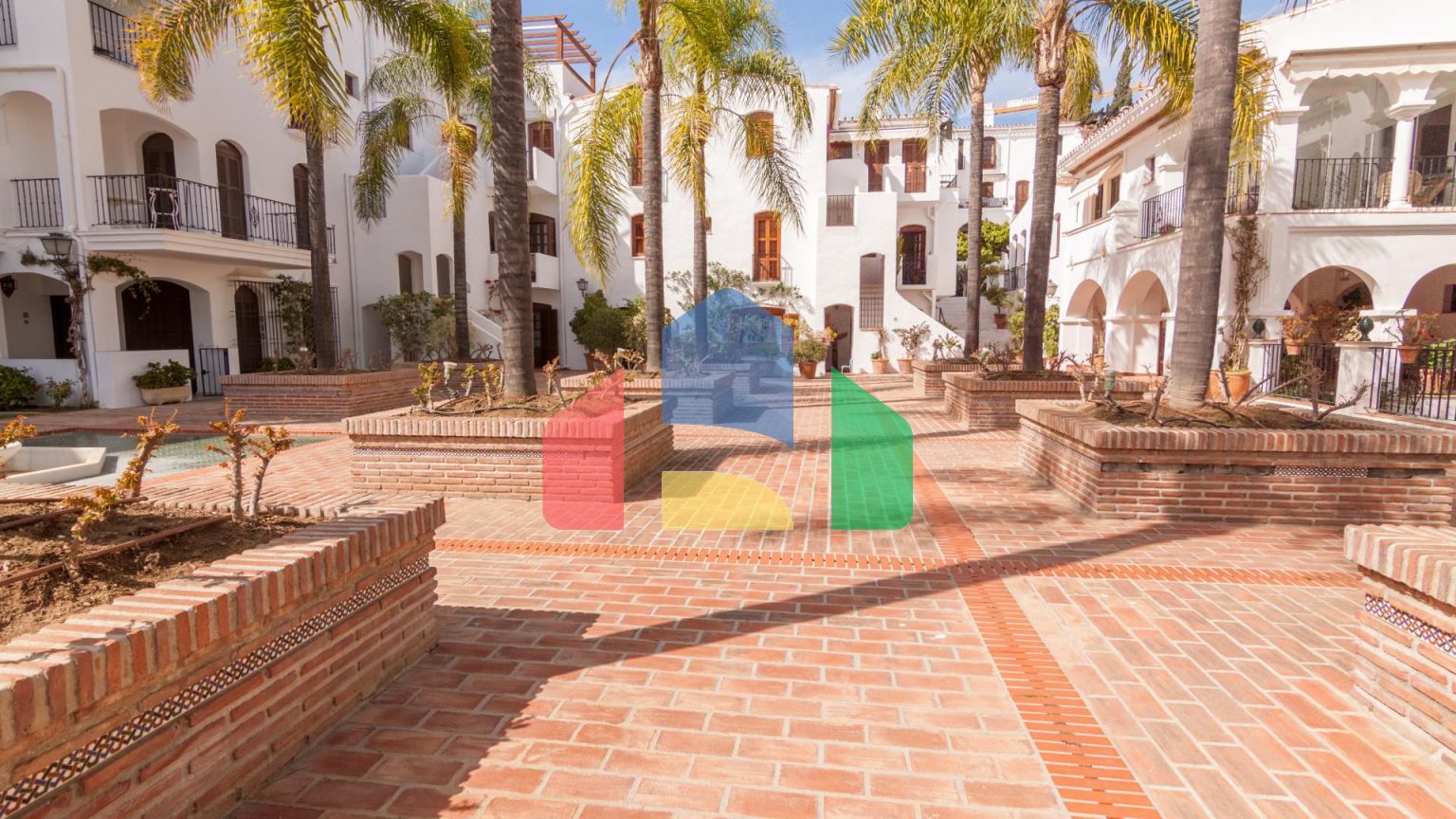 Роскошь и безопасность в Golden Mile