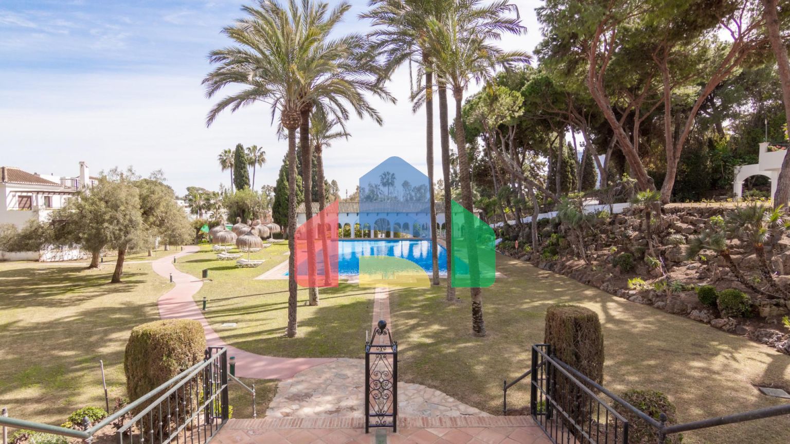 Роскошь и безопасность в Golden Mile