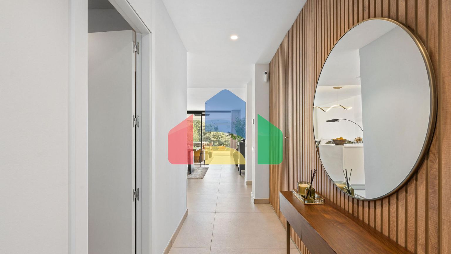 Потрясающая квартира с 3 спальнями в Восточной Марбелье