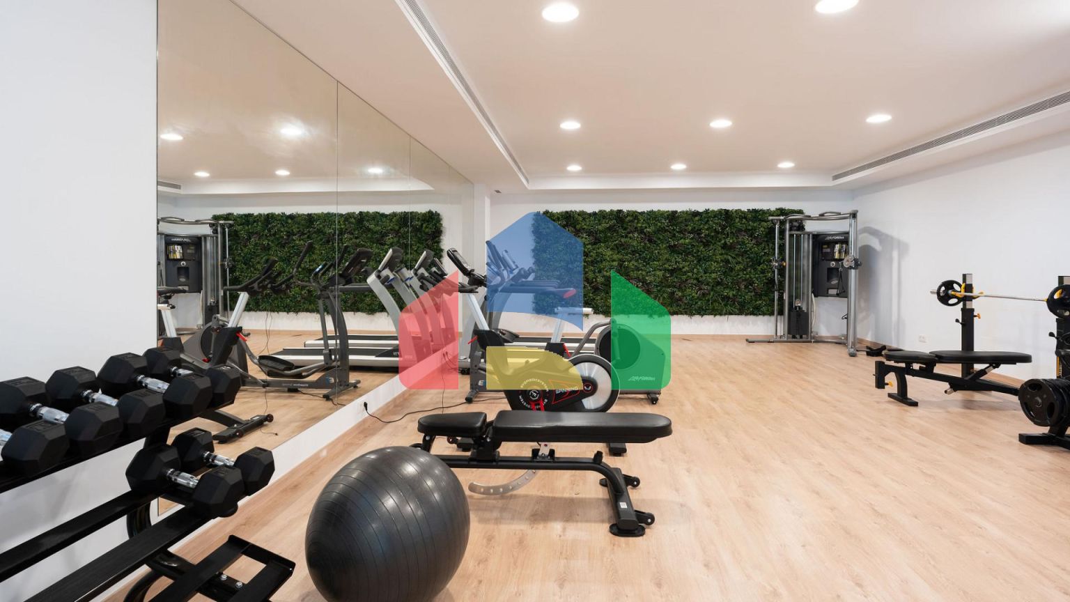 Потрясающая квартира с 3 спальнями в Восточной Марбелье