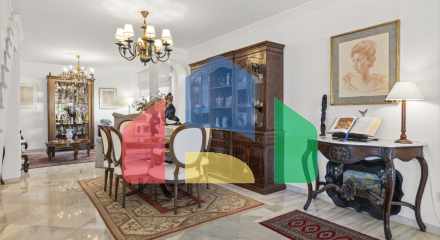 Уникальный и просторный таунхаус с 4 спальнями Уникальный и просторный таунхаус с 4 спальнями