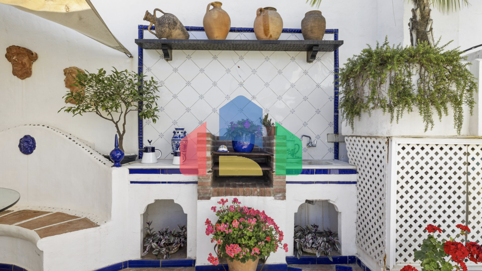 Уникальный и просторный таунхаус с 4 спальнями