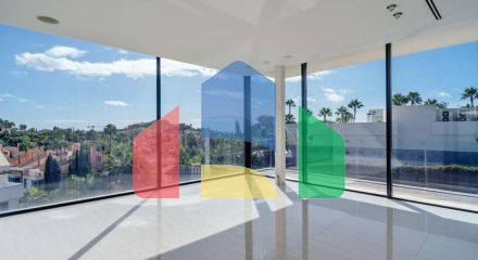 Современная вилла высочайшего качества, совершенно новая и готова к заселению.