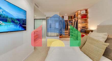 Потрясающий новый дуплекс в Лос-Пинос-де-Алоха, Новая Андалусия