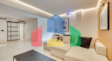 Потрясающий новый дуплекс в Лос-Пинос-де-Алоха, Новая Андалусия