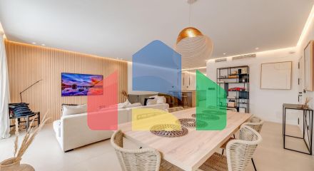 Потрясающий новый дуплекс в Лос-Пинос-де-Алоха, Новая Андалусия