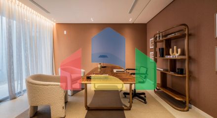 Роскошная Вилла на Первой Линии Поля для Гольфа с Дизайнерским Интерьером и Великолепными Видами