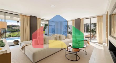 Роскошная Вилла на Первой Линии Поля для Гольфа с Дизайнерским Интерьером и Великолепными Видами