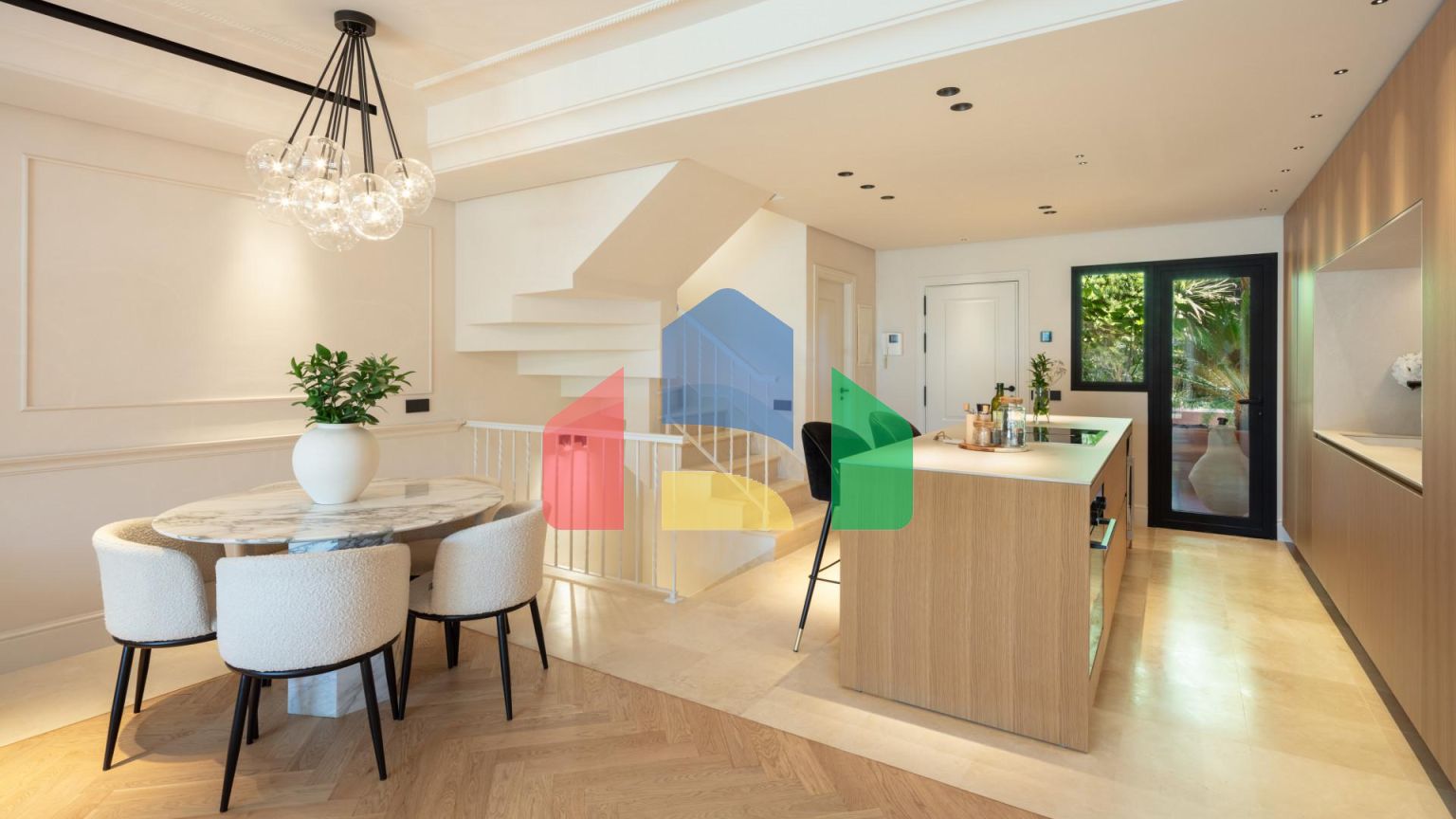 4-спальный таунхаус в комплексе Altos de Puente Romano на Золотой Миле Марбельи