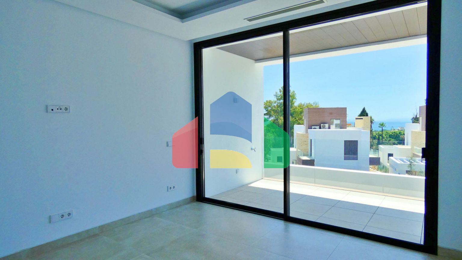 Вилла на Золотой Миле, Марбелья