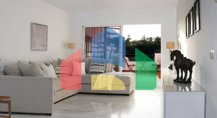 Просторный угловой пентхаус с панорамными видами в Марбелье