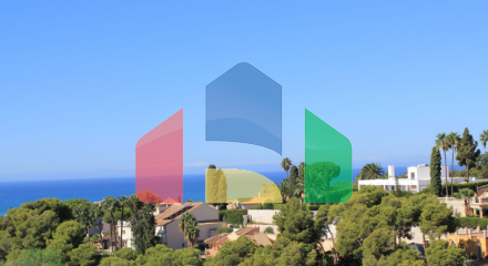 Просторный угловой пентхаус с панорамными видами в Марбелье