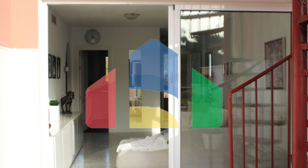 Просторный угловой пентхаус с панорамными видами в Марбелье