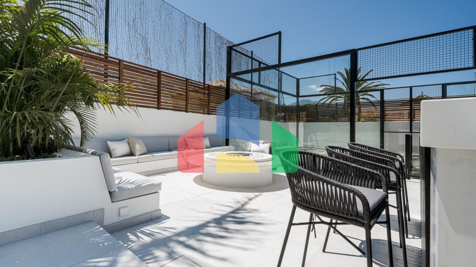 Вилла в Новой Андалусии с прекрасным видом на горы