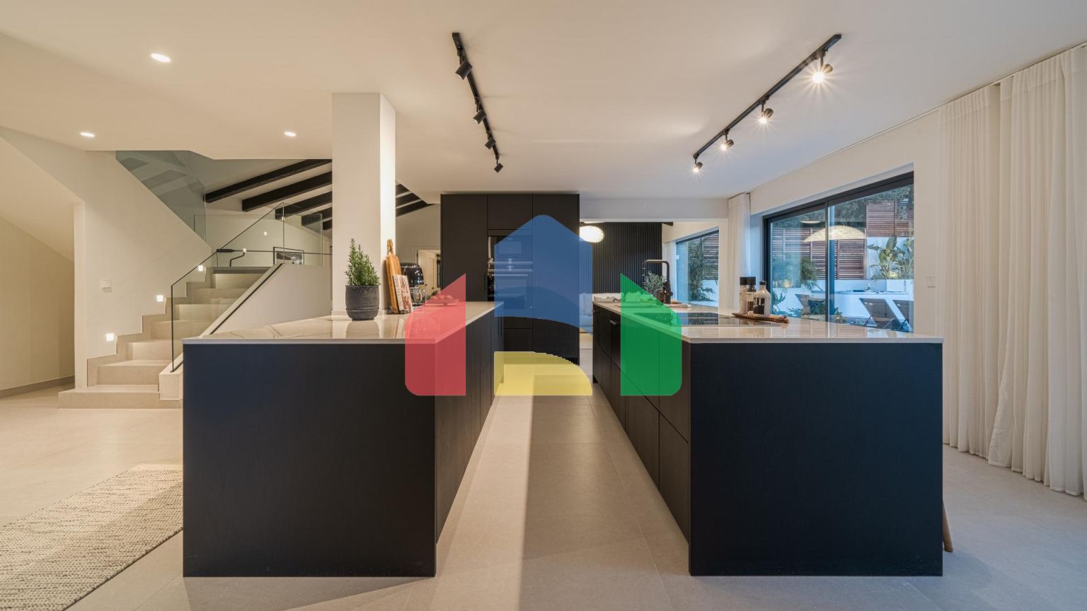 Вилла в Новой Андалусии с прекрасным видом на горы