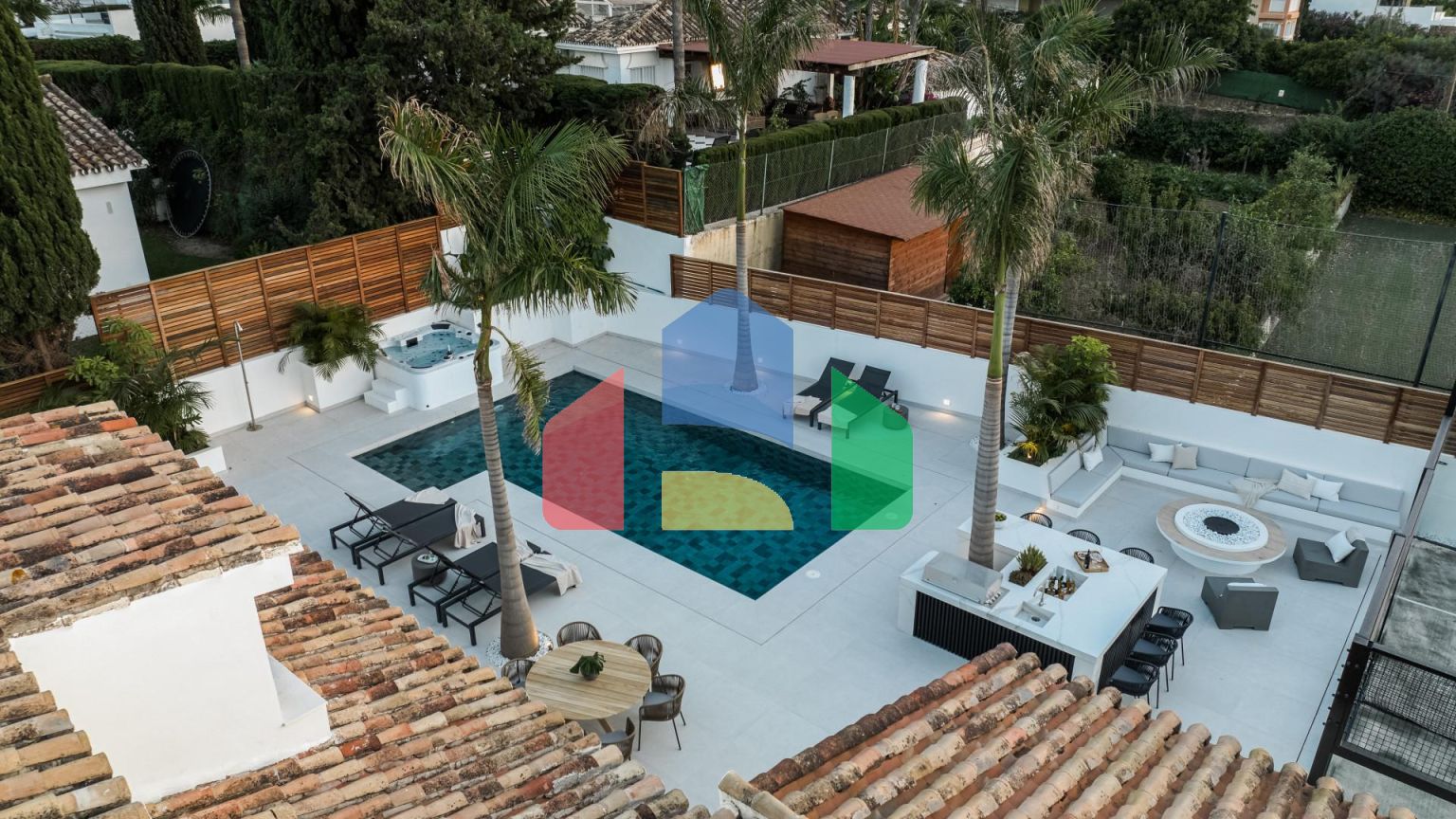 Вилла в Новой Андалусии с прекрасным видом на горы