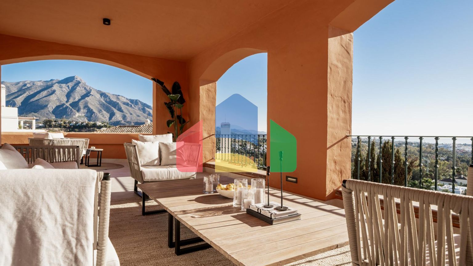 Роскошные апартаменты Amidst Golf Landscapes