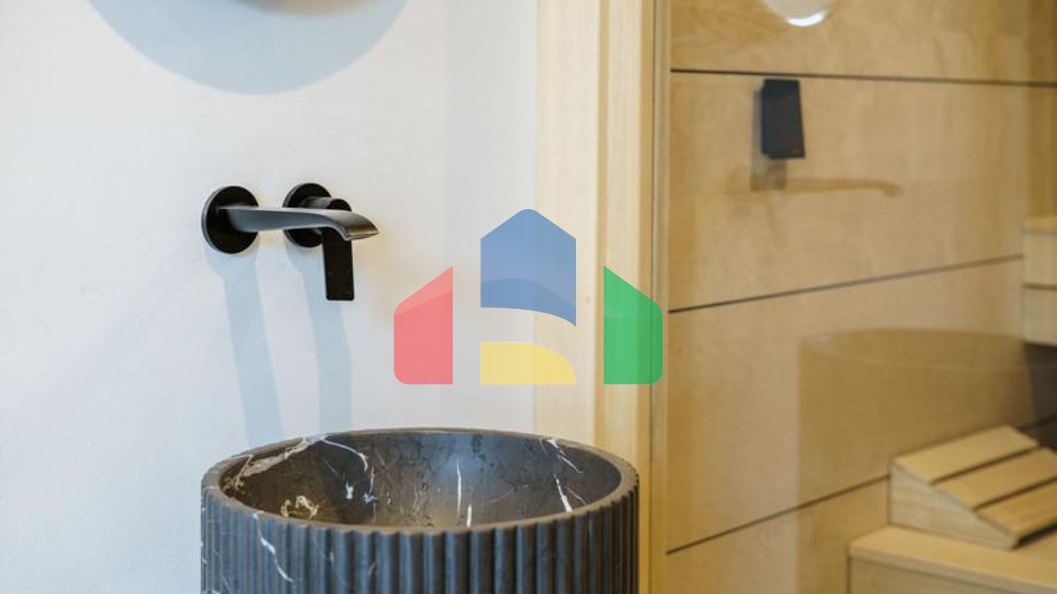 КРАСИВАЯ СОВРЕМЕННАЯ ВИЛЛА НА ПРОДАЖУ В ТИХОМ И ЖИЛОМ ЭКСКЛЮЗИВНОМ РАЙОНЕ НУЭВА-АНДАЛУСИИ