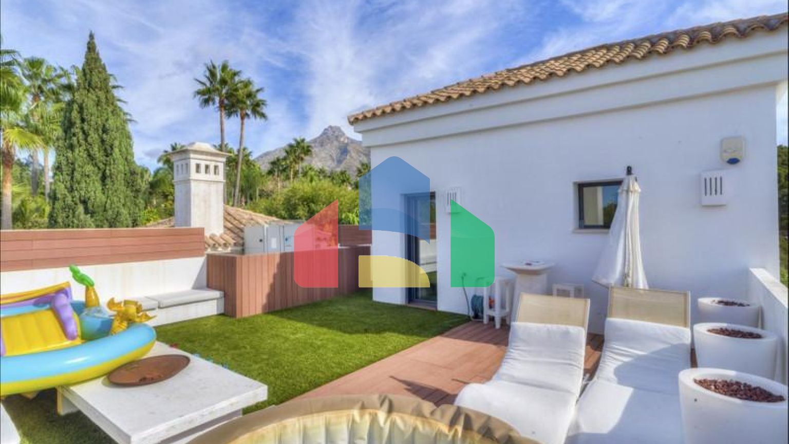 Отдельная вилла на продажу в Золотой миле