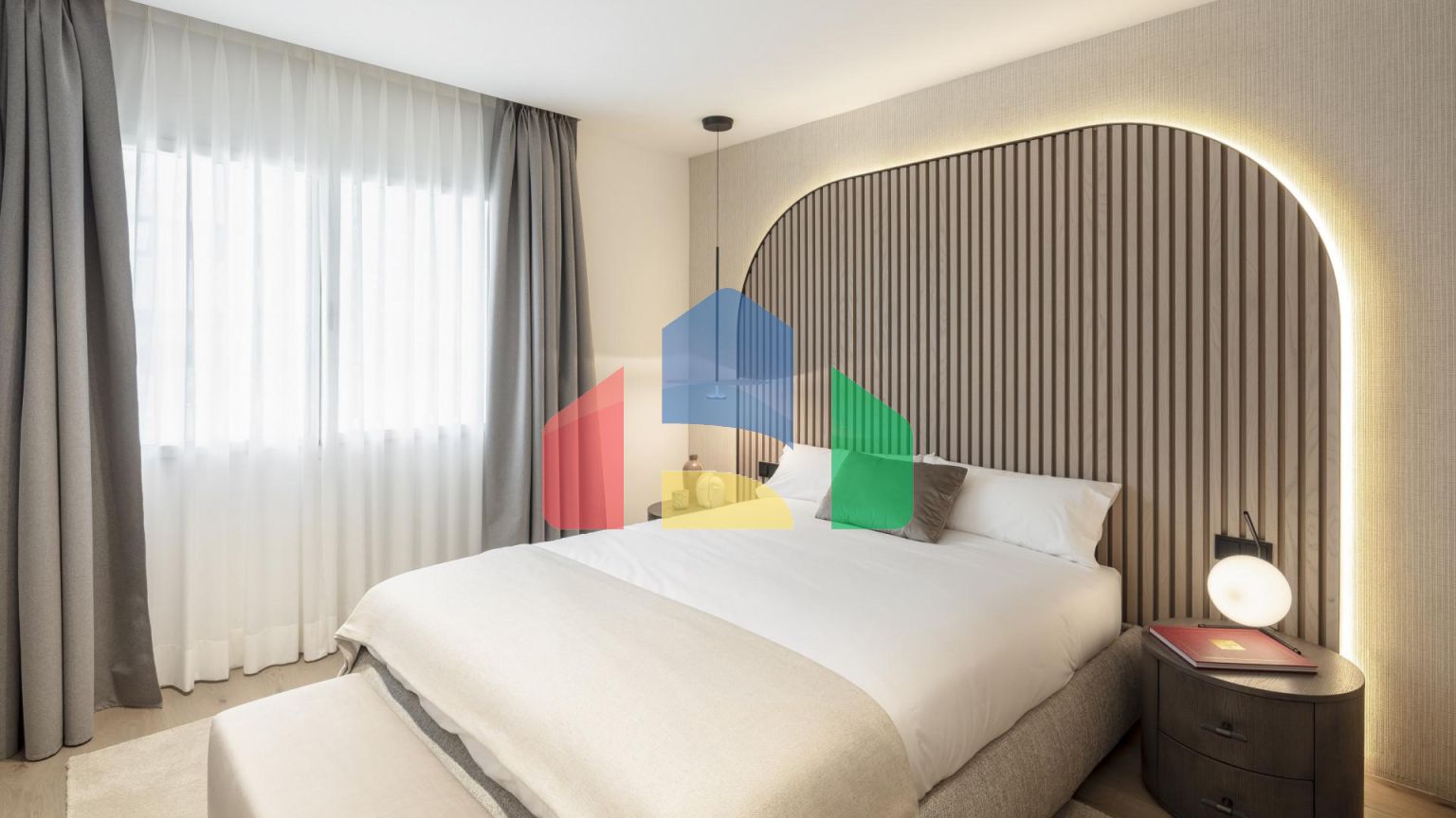 Потрясающие апартаменты с 3-спальнями в элитном жилом комплексе на Золотой Миле Марбельи