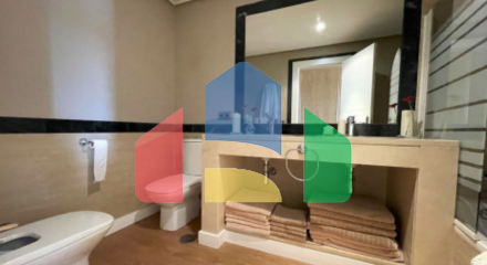 Потрясающая 3-комнатная квартира в Лос-Альтос-де-Лос-Монтерос, Марбелья