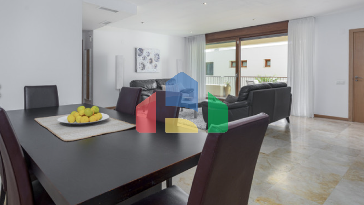 Потрясающая 3-комнатная квартира в Лос-Альтос-де-Лос-Монтерос, Марбелья