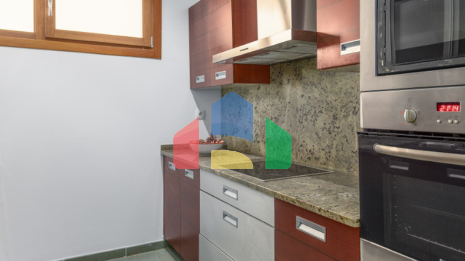 Потрясающая 3-комнатная квартира в Лос-Альтос-де-Лос-Монтерос, Марбелья