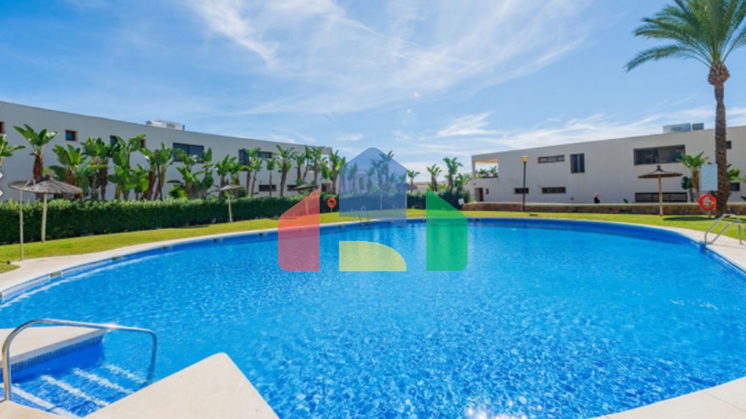 Потрясающая 3-комнатная квартира в Лос-Альтос-де-Лос-Монтерос, Марбелья