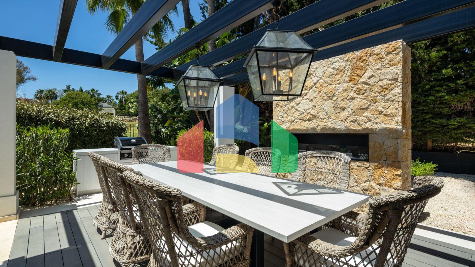 Роскошная современная вилла с видом на гольф в Новой Андалусии