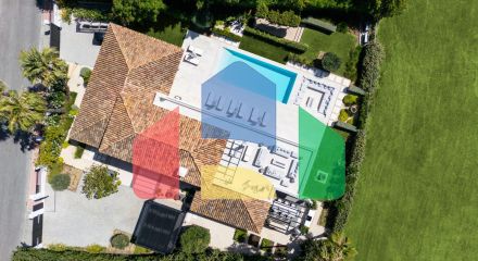 Роскошная современная вилла с видом на гольф в Новой Андалусии