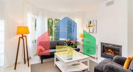 Уютный отремонтированный таунхаус с 3 спальнями недалеко от гольф-поля Лос Наранхос. Уютный отремонтированный таунхаус с 3 спальнями недалеко от гольф-поля Лос Наранхос.